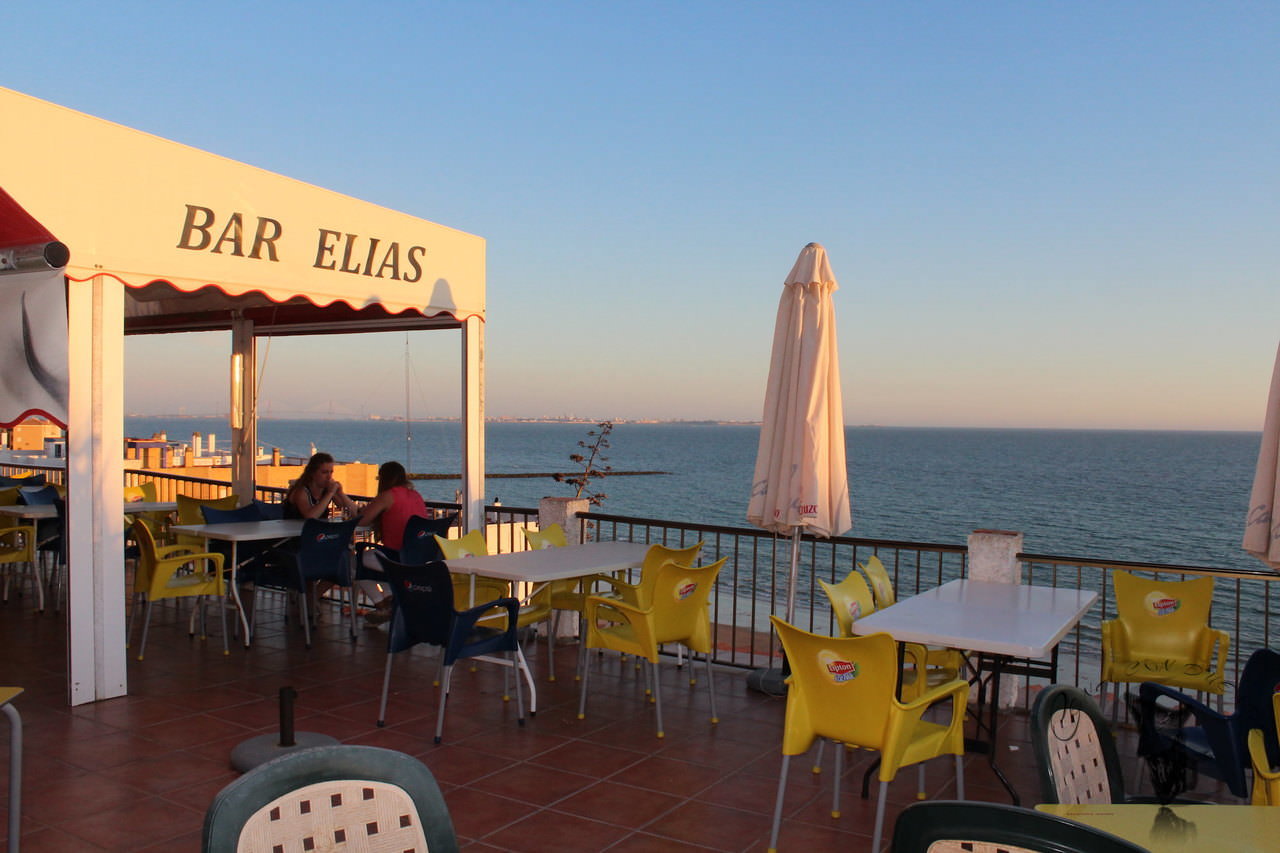 Bar Elias, en el Puerto de Santa María. Cena con duende