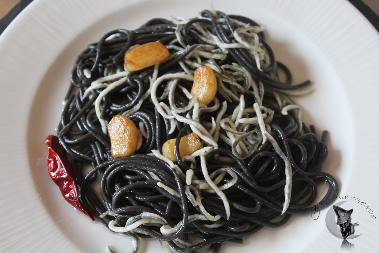 espaguetis negros con gulas
